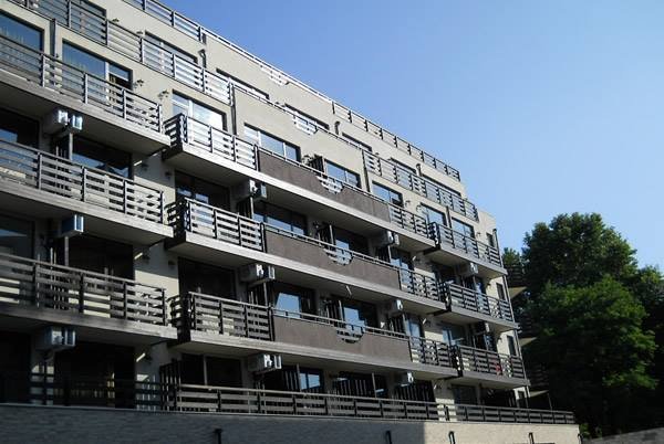 Vigo Beach Apartment House