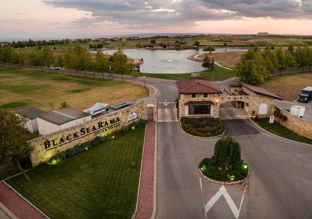 Black Sea Rama Golf Villas