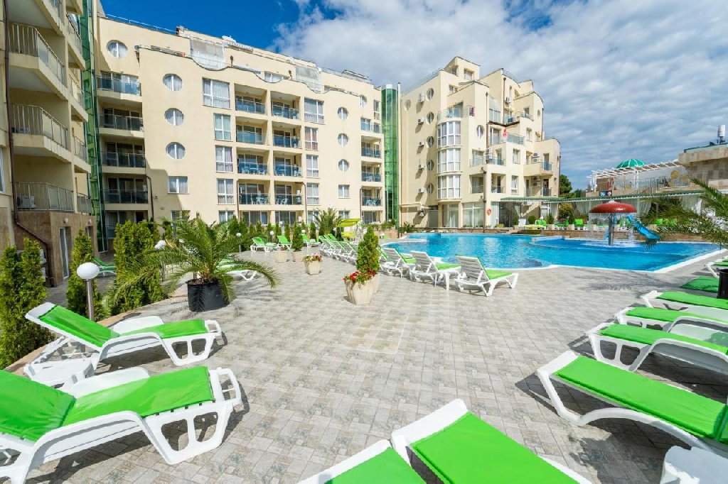 Vechna-R Aparthotel 